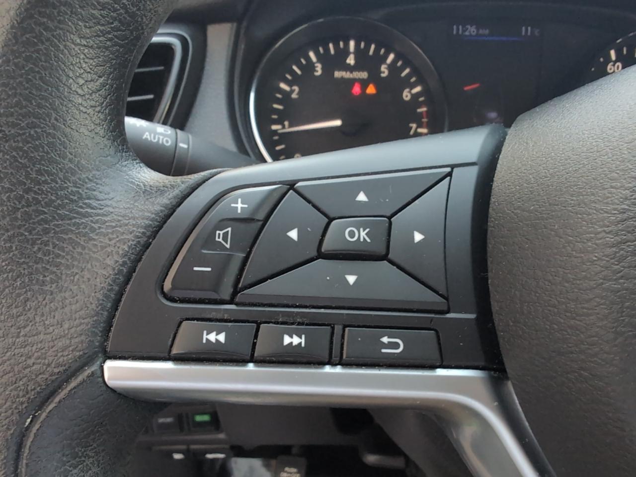 Nissan Rogue Sport FWD S 2020