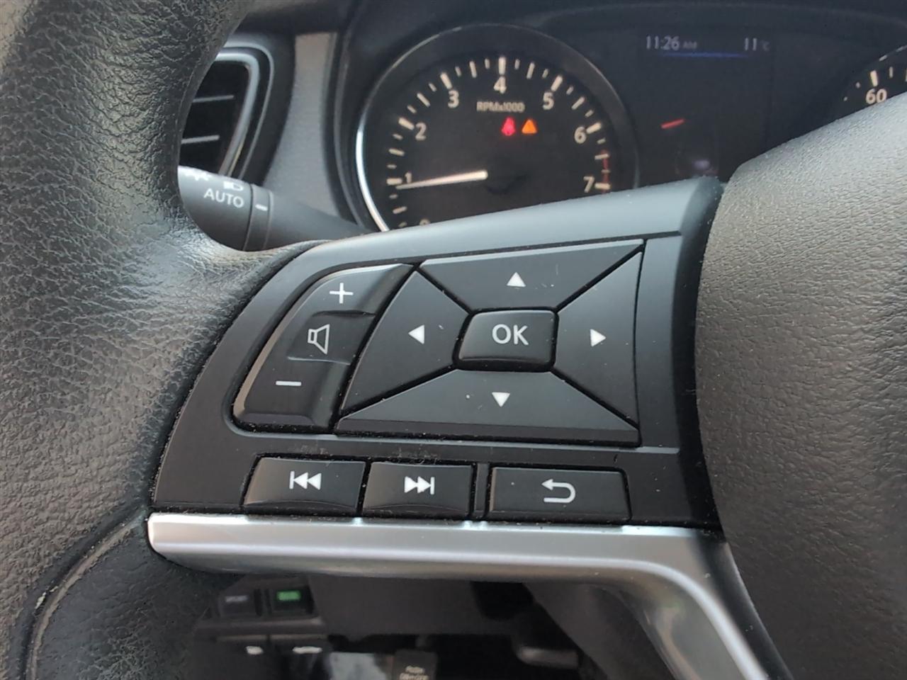 Nissan Rogue Sport FWD S 2020