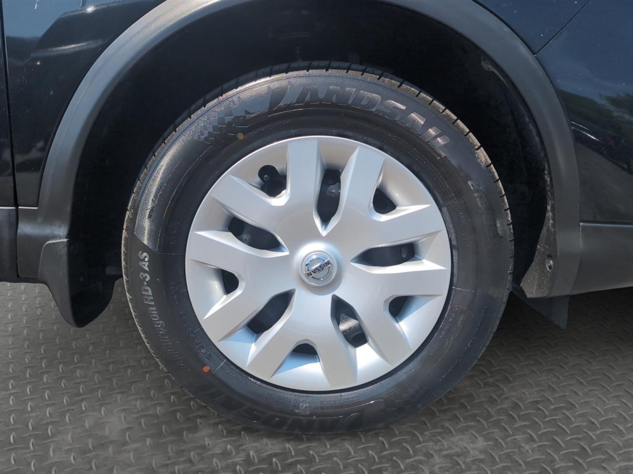 Nissan Rogue Sport FWD S 2020