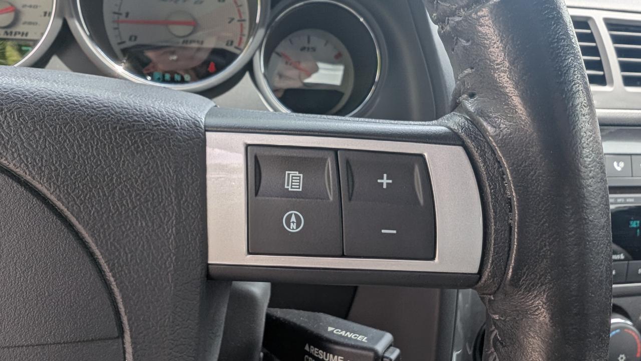 Dodge Challenger 2dr Cpe SRT8 2008