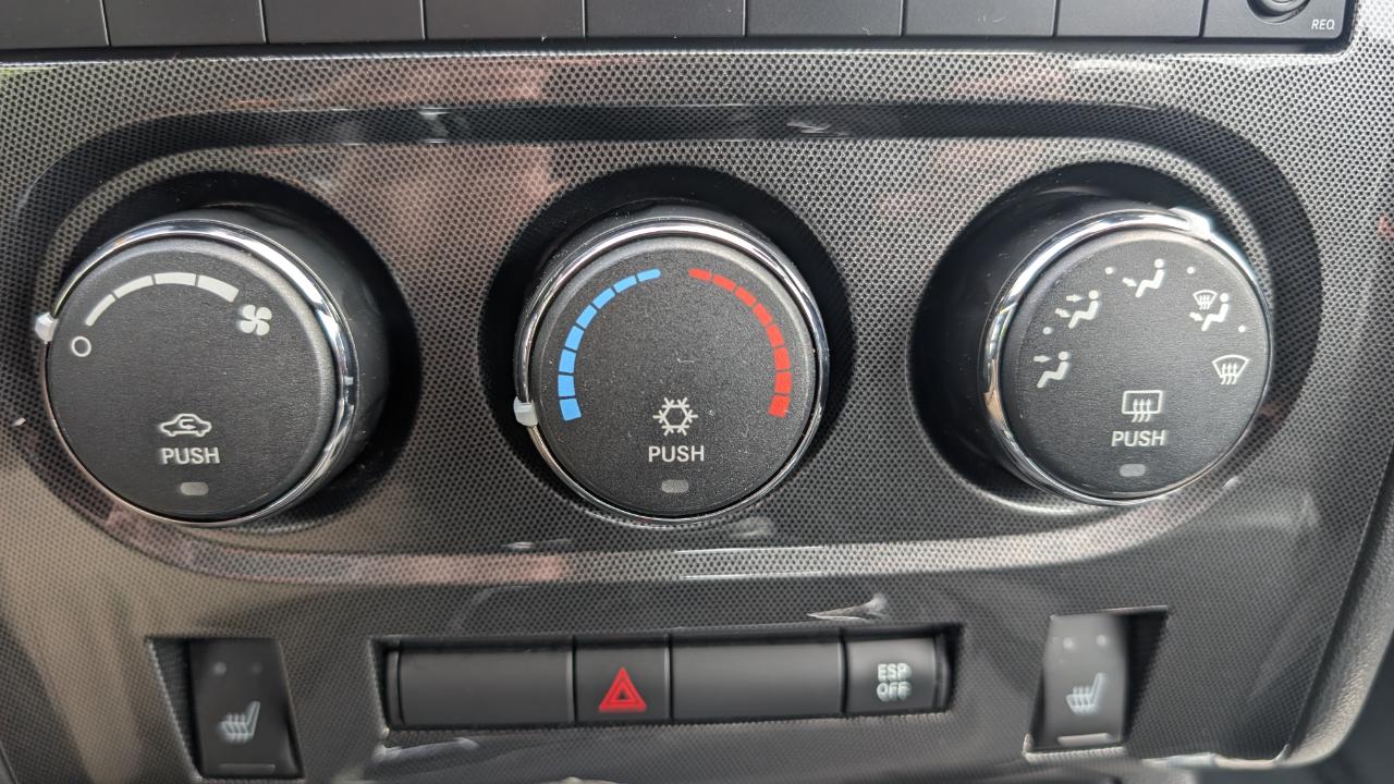 Dodge Challenger 2dr Cpe SRT8 2008