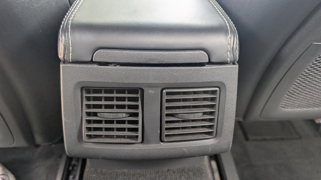 Dodge Challenger 2dr Cpe SRT8 2008