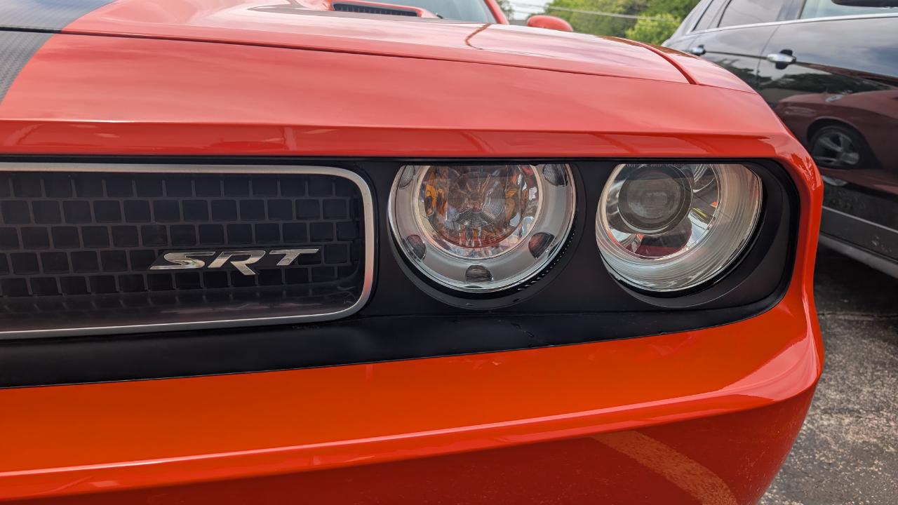 Dodge Challenger 2dr Cpe SRT8 2008