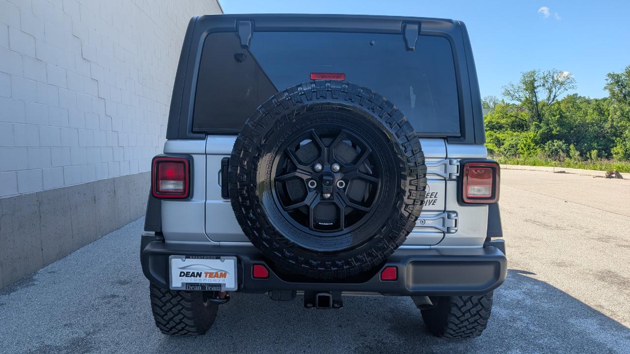 Jeep Wrangler Willys 4 Door 4x4 2024