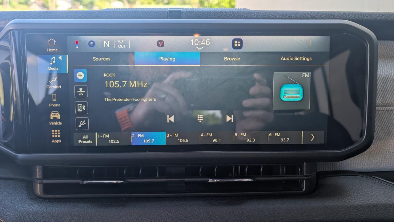 Jeep Wrangler Willys 4 Door 4x4 2024