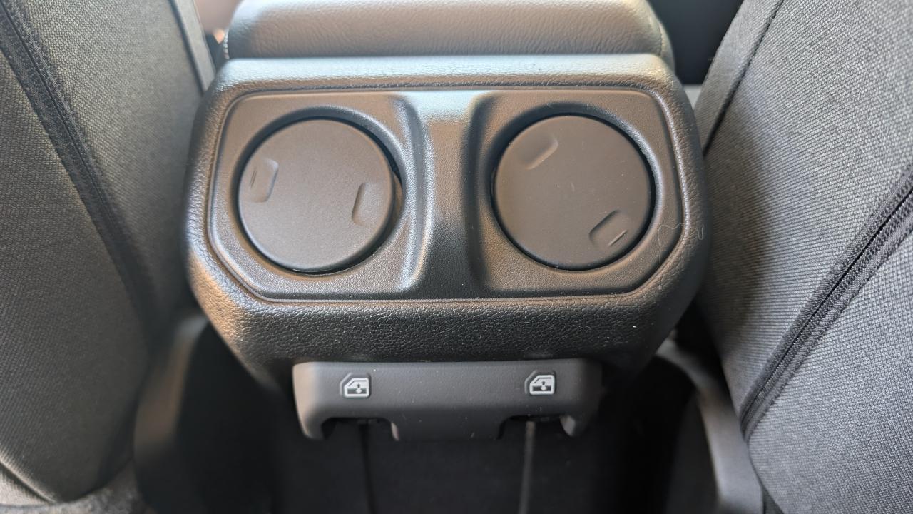 Jeep Wrangler Willys 4 Door 4x4 2024