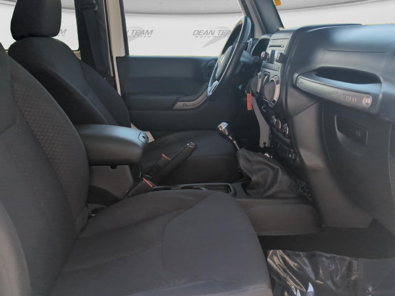 Jeep Wrangler 4WD 2dr Sport 2013