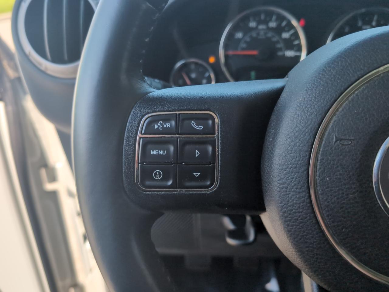 Jeep Wrangler 4WD 2dr Sport 2013