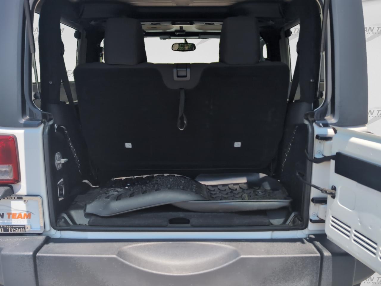 Jeep Wrangler 4WD 2dr Sport 2013