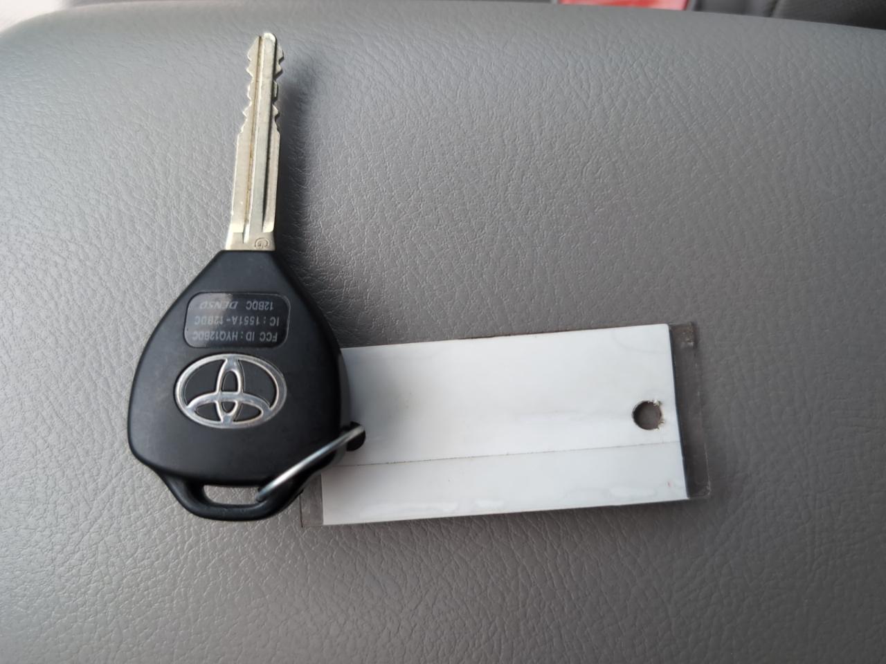 Toyota RAV4  2011