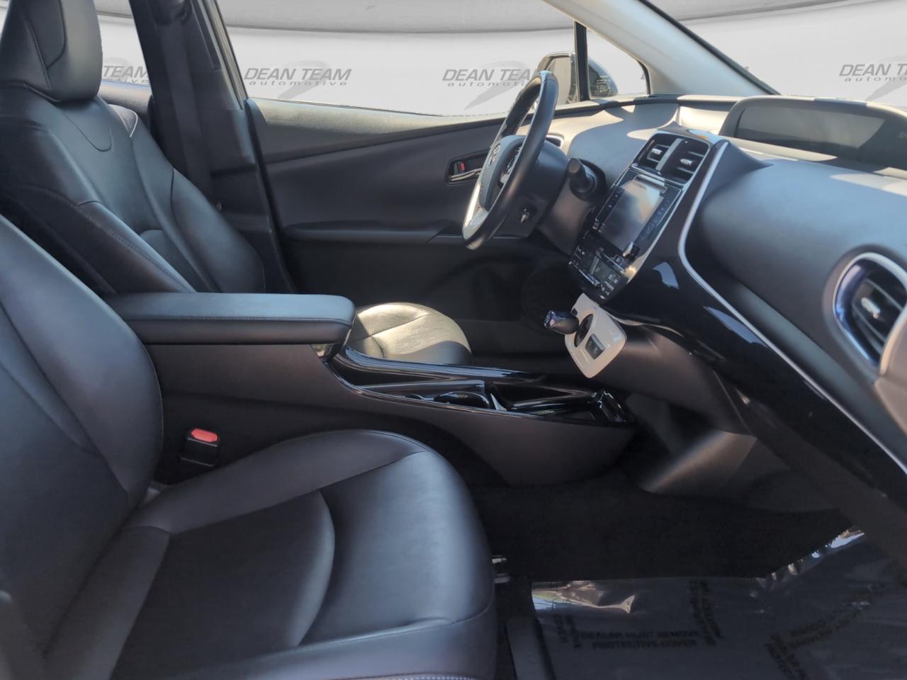 Toyota Prius Three Touring 2017