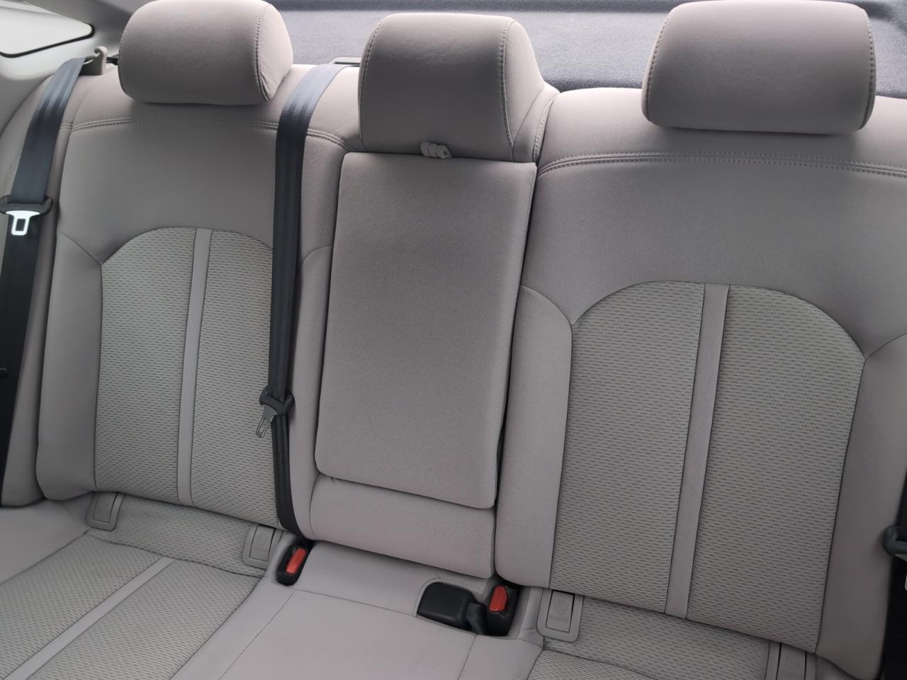 Hyundai Sonata 4dr Sdn 2.4L Sport 2016