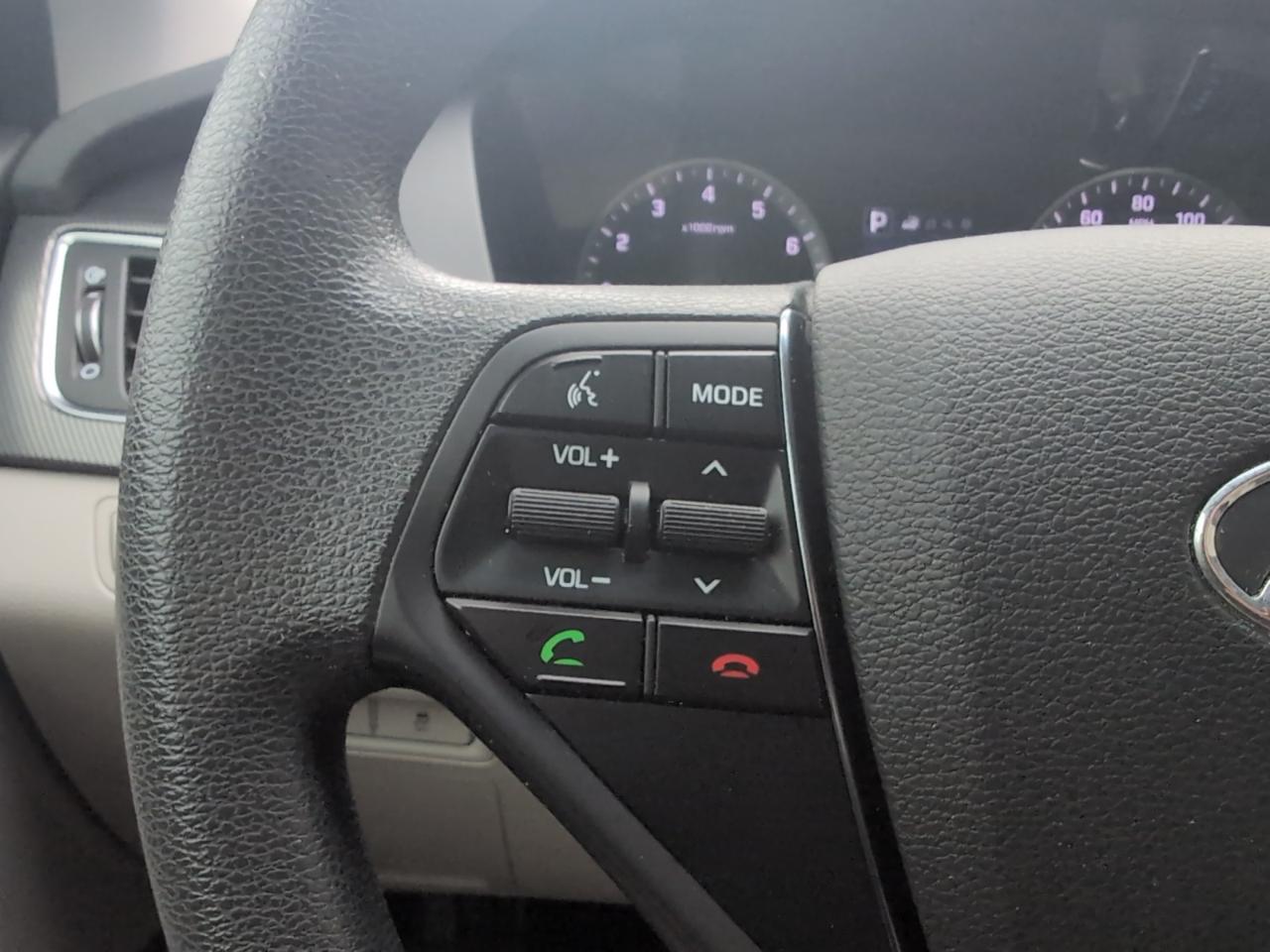 Hyundai Sonata 4dr Sdn 2.4L Sport 2016