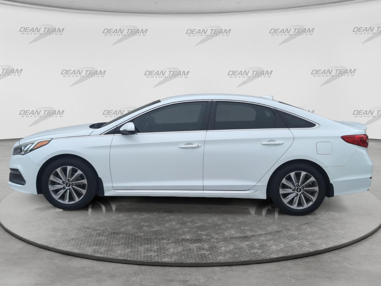 Hyundai Sonata 4dr Sdn 2.4L Sport 2016