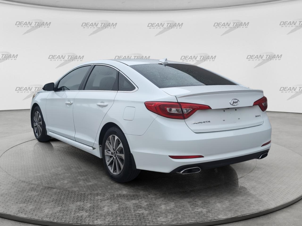 Hyundai Sonata 4dr Sdn 2.4L Sport 2016