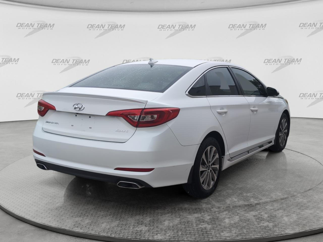 Hyundai Sonata 4dr Sdn 2.4L Sport 2016