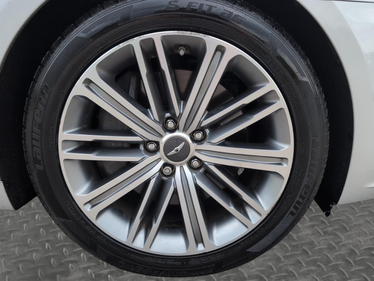 Genesis G80 3.8L AWD 2018