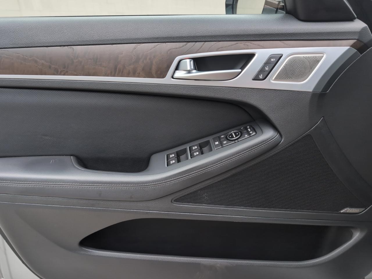 Genesis G80 3.8L AWD 2018