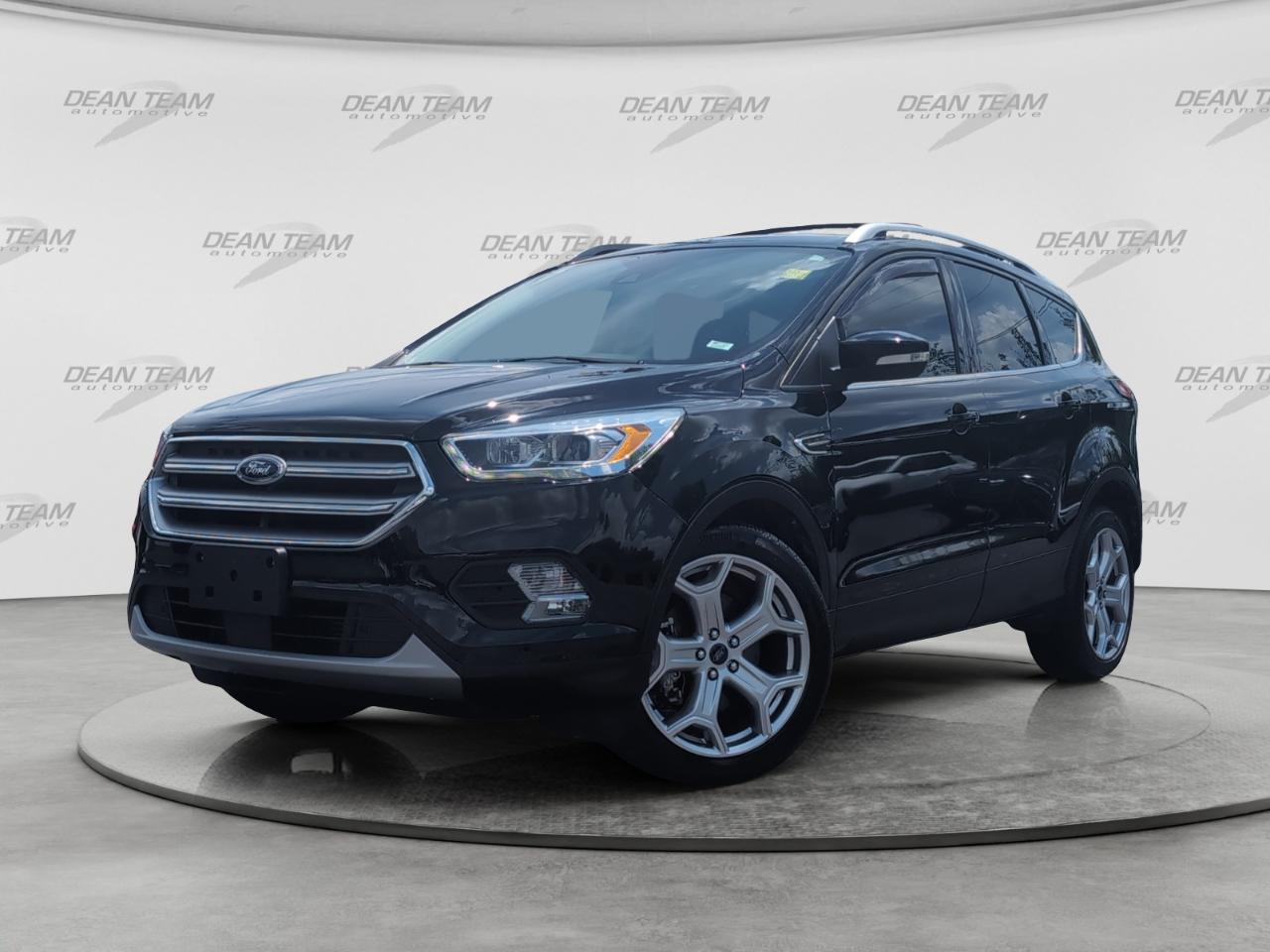 Ford Escape Titanium 4WD 2017