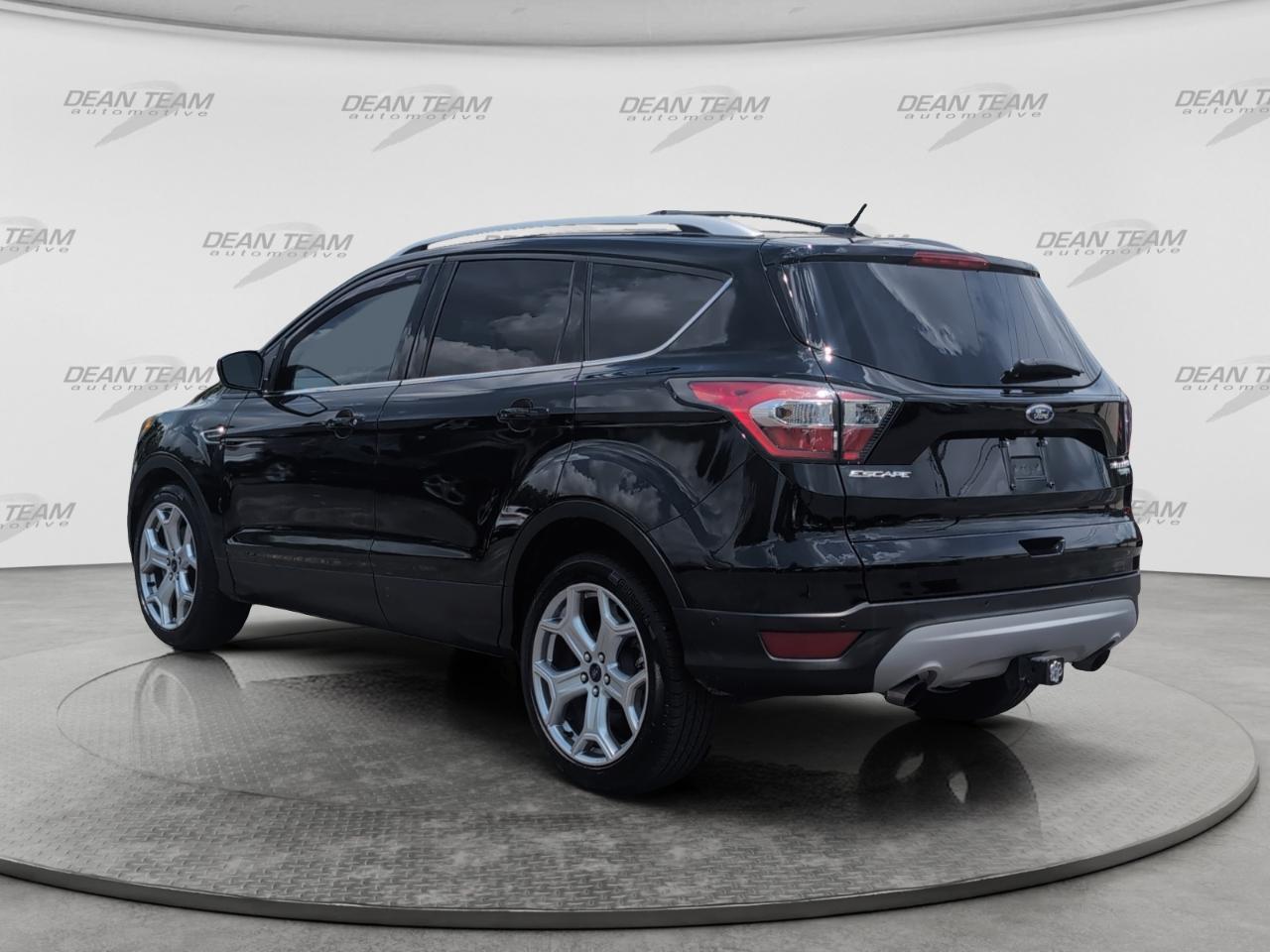 Ford Escape Titanium 4WD 2017