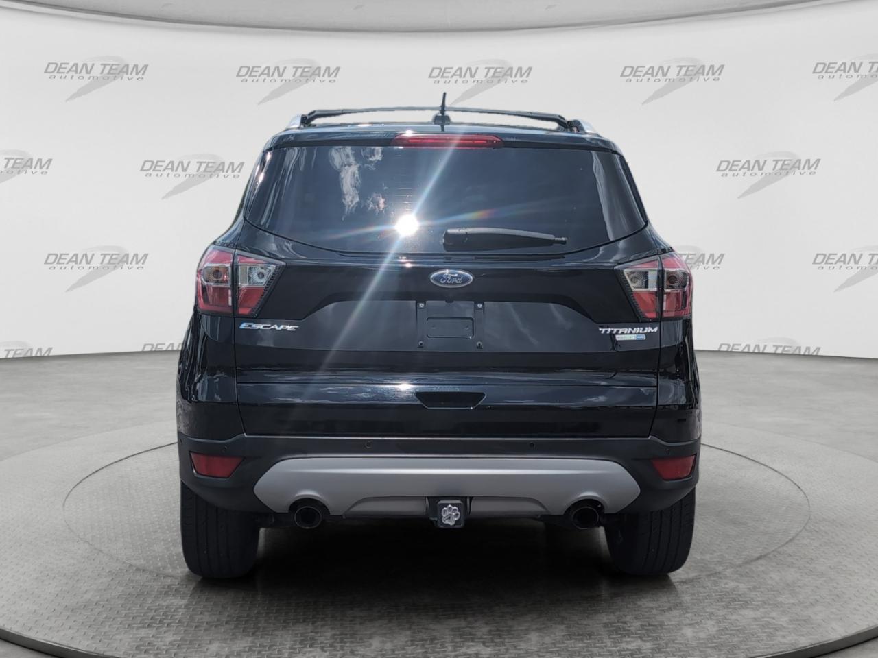 Ford Escape Titanium 4WD 2017