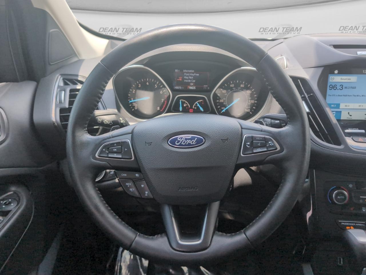 Ford Escape Titanium 4WD 2017