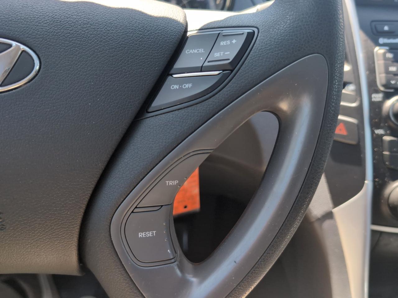 Hyundai Sonata  2011