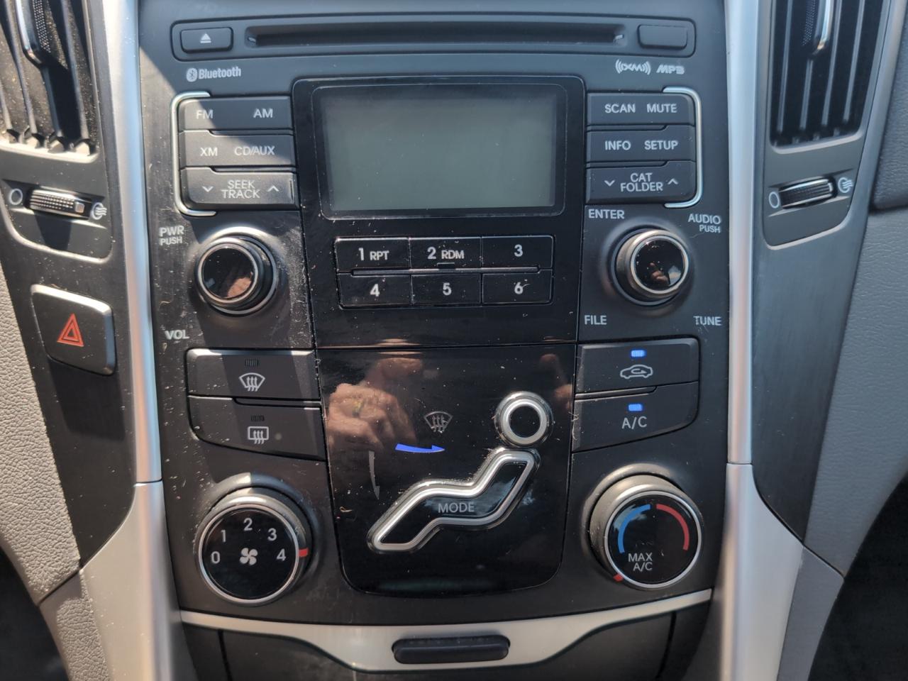 Hyundai Sonata  2011