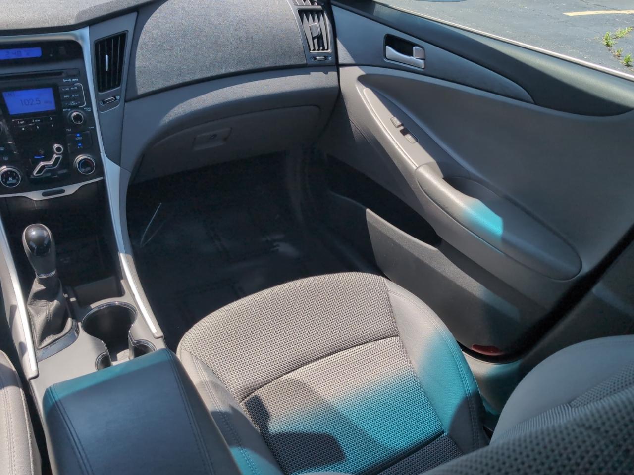 Hyundai Sonata  2011
