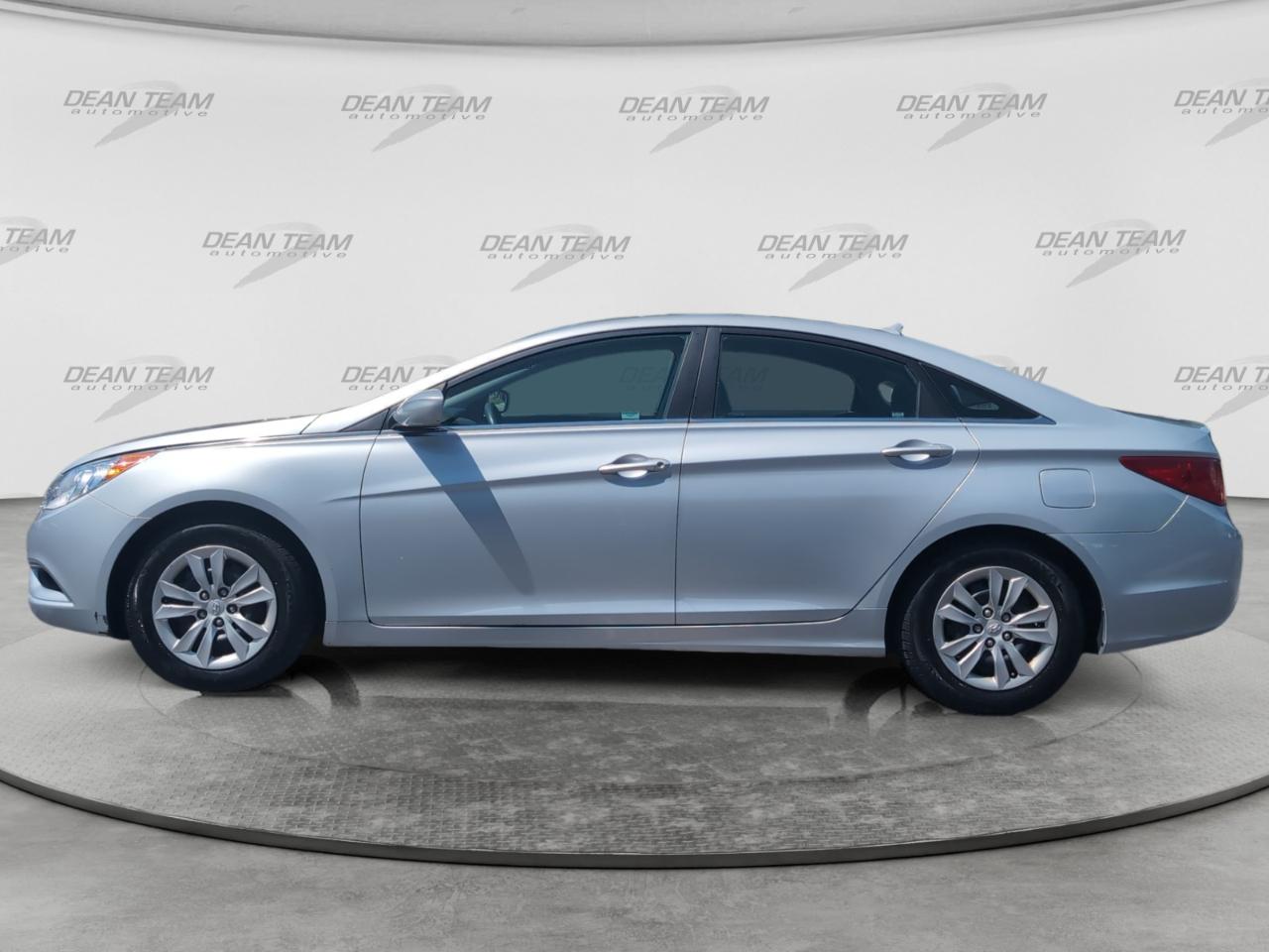 Hyundai Sonata  2011
