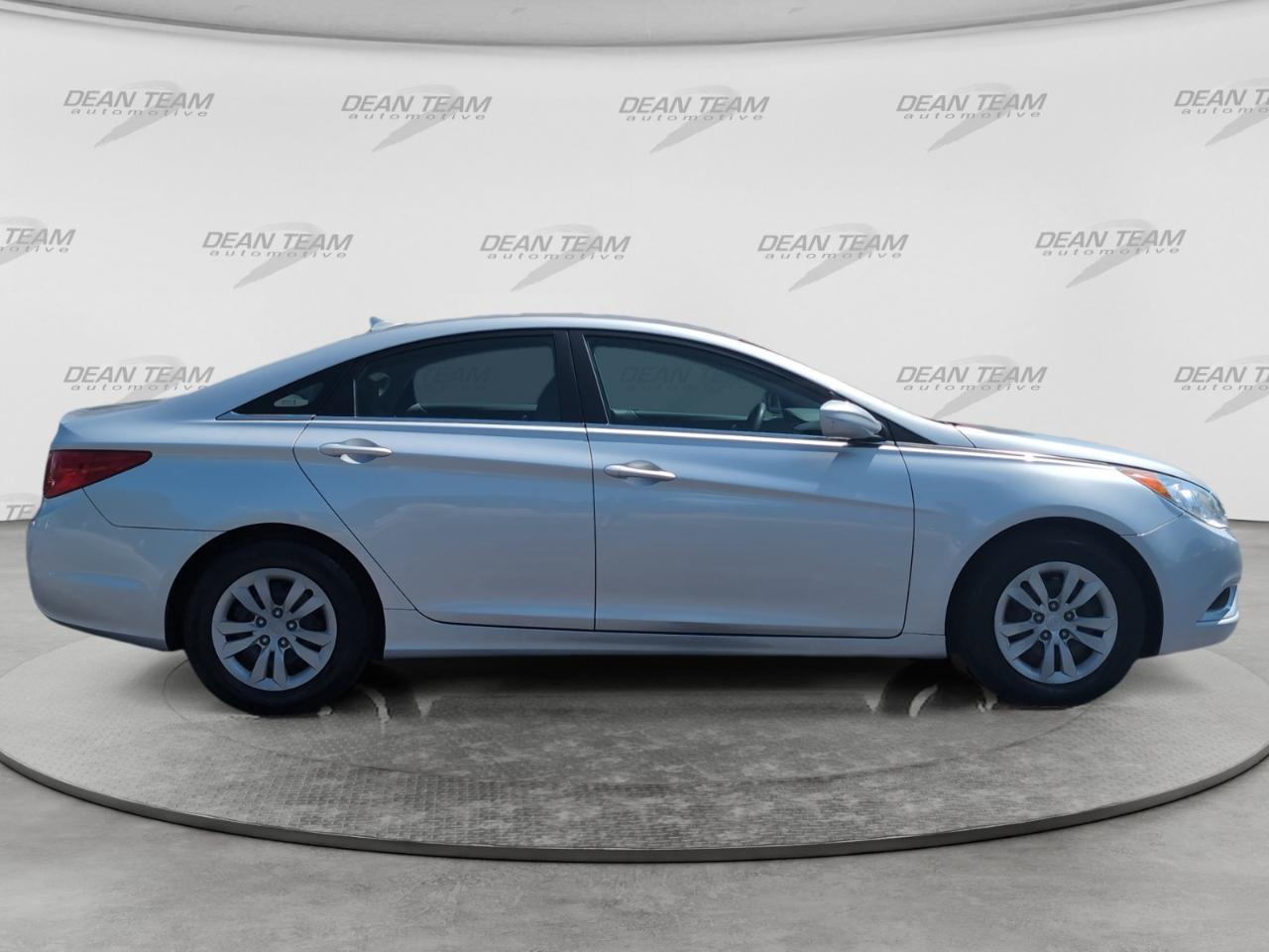 Hyundai Sonata  2011
