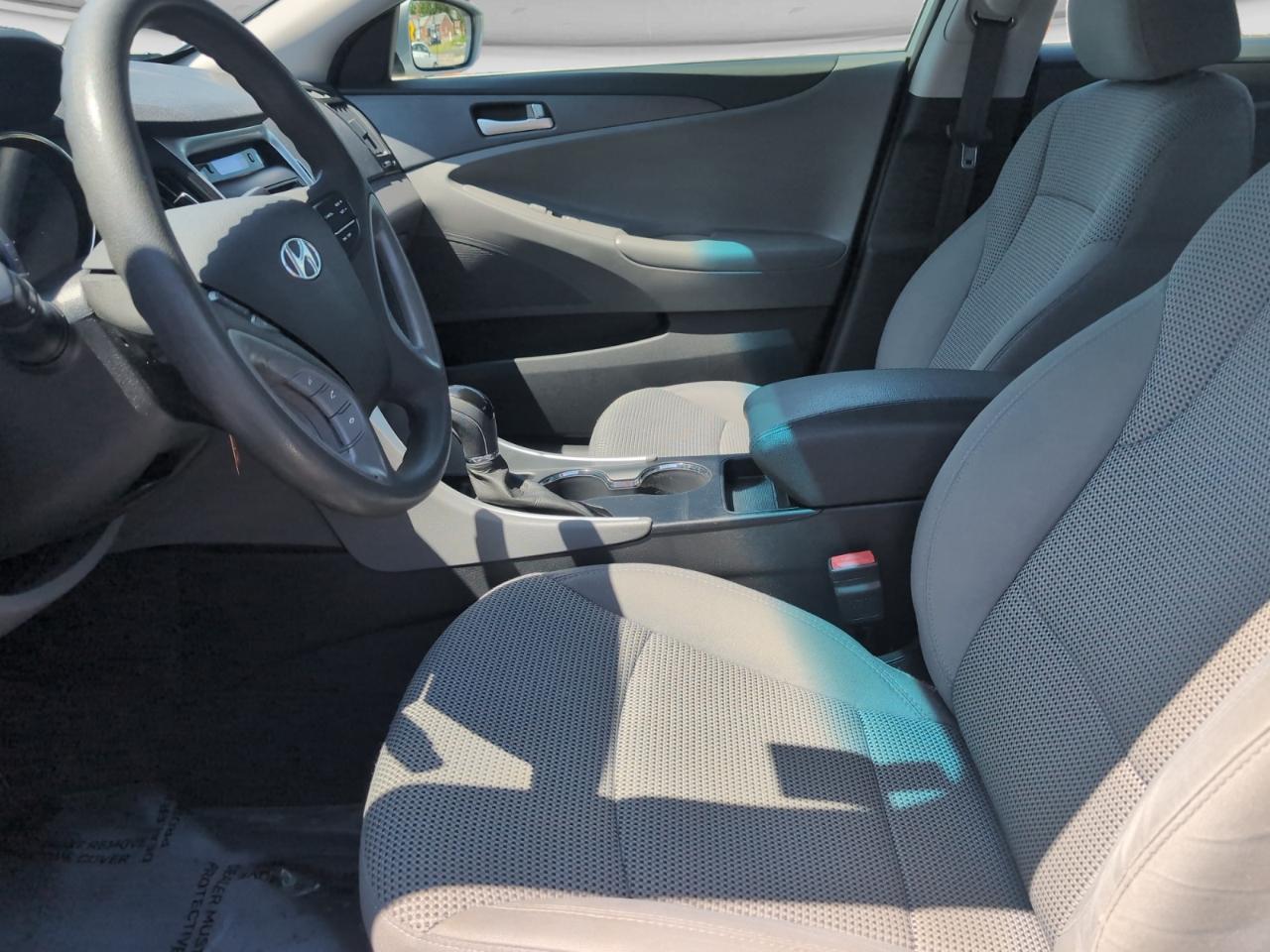 Hyundai Sonata  2011