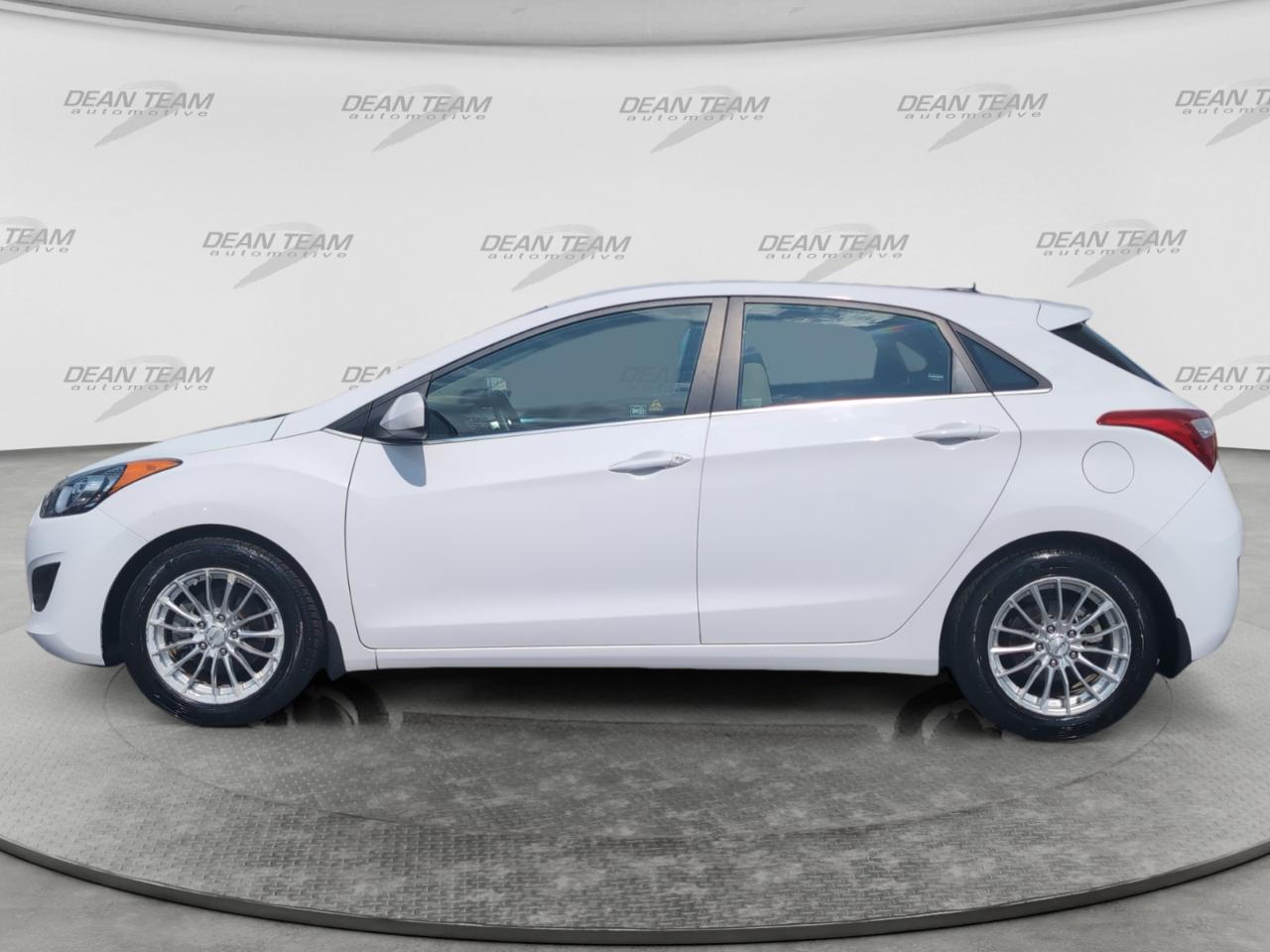 Hyundai Elantra GT 5dr HB Auto 2016