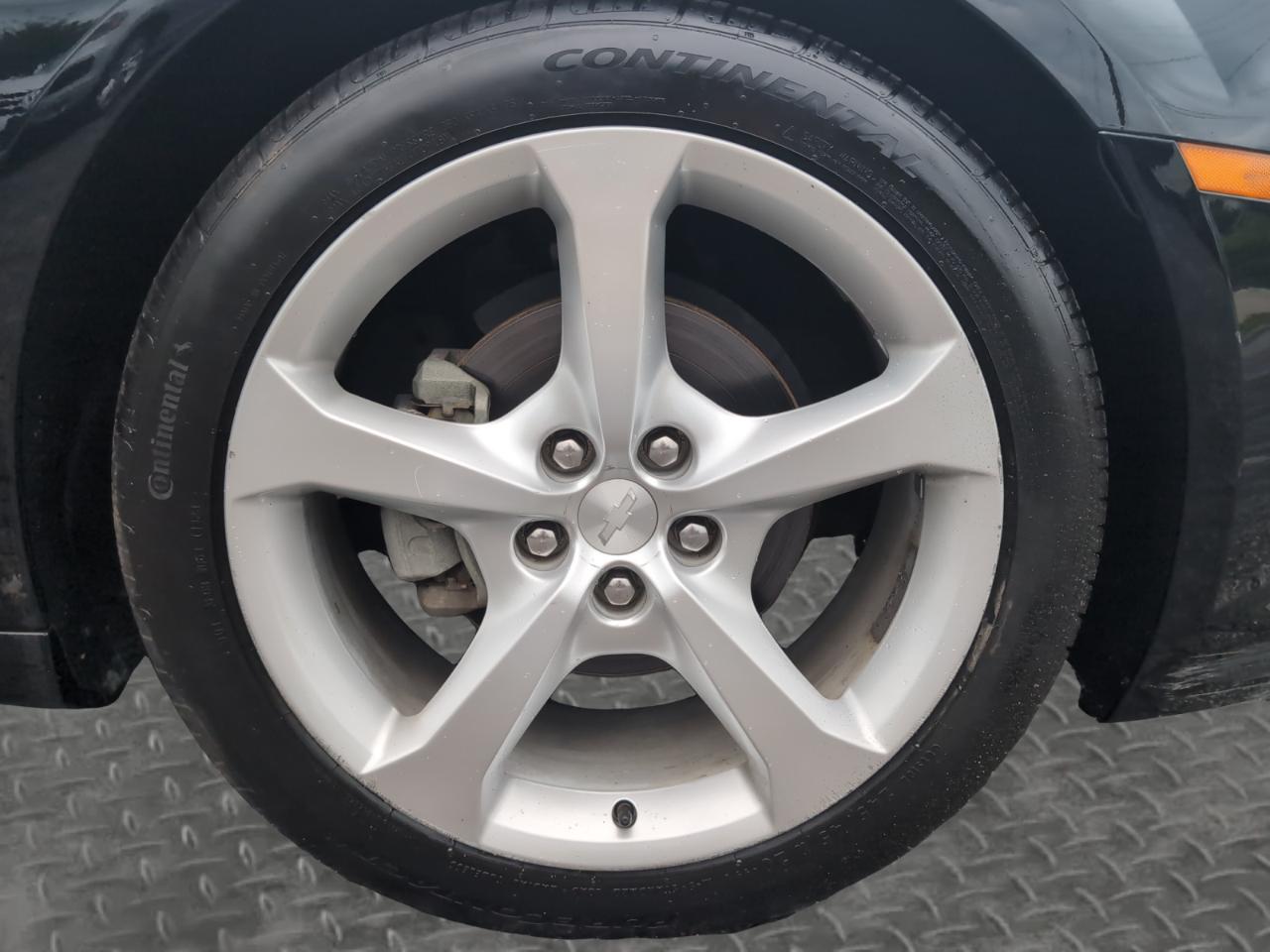 Chevrolet Camaro 2dr Cpe LT w/1LT 2015