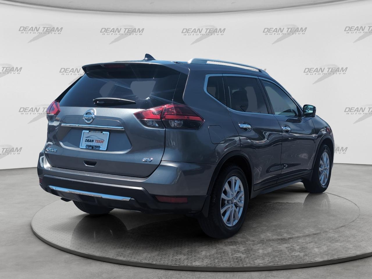Nissan Rogue FWD SV 2017