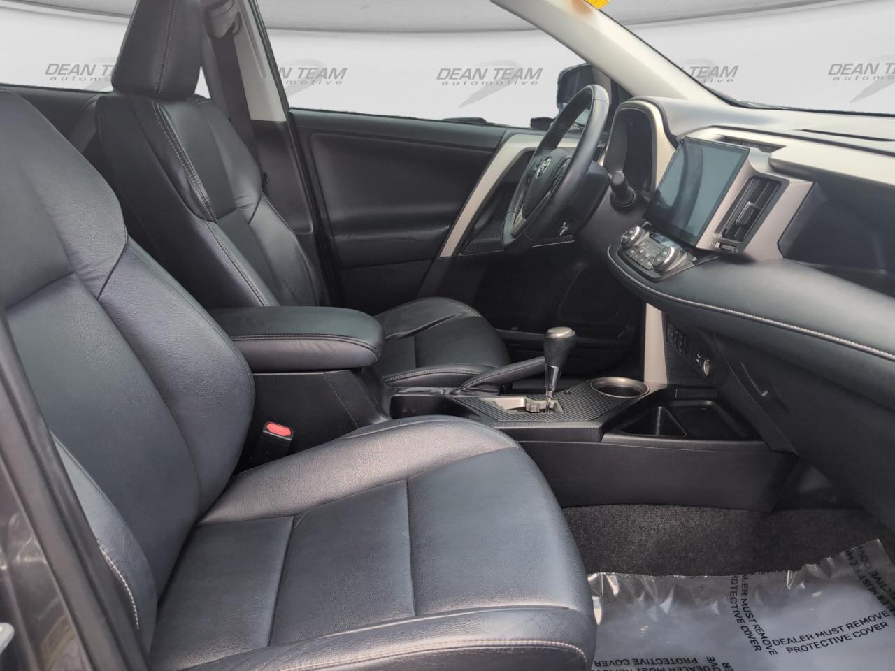 Toyota RAV4  2015