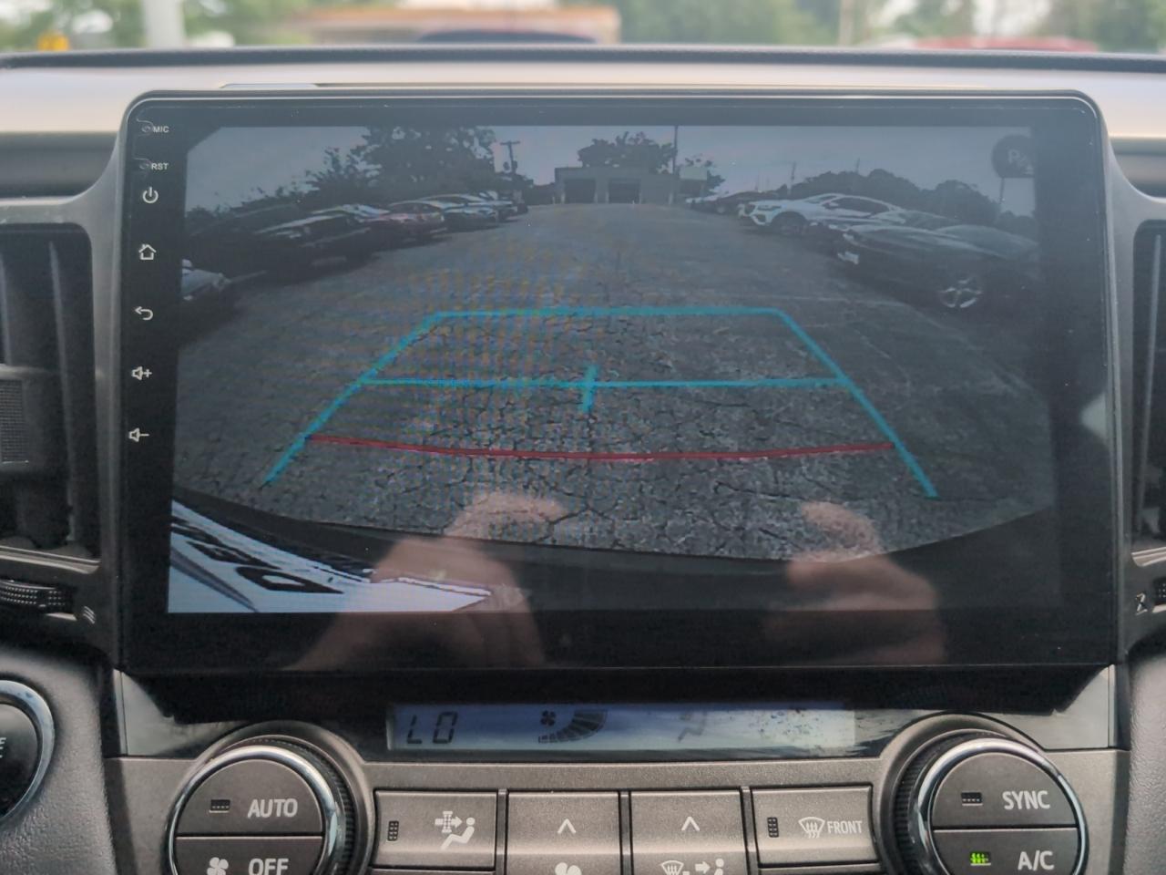 Toyota RAV4  2015