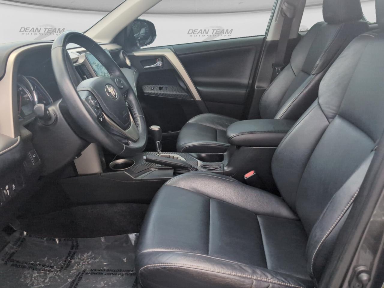 Toyota RAV4  2015