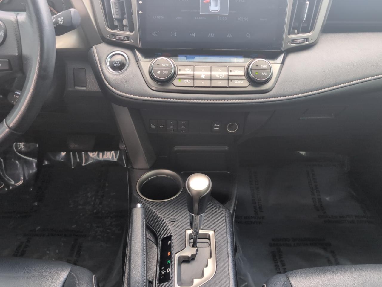Toyota RAV4  2015