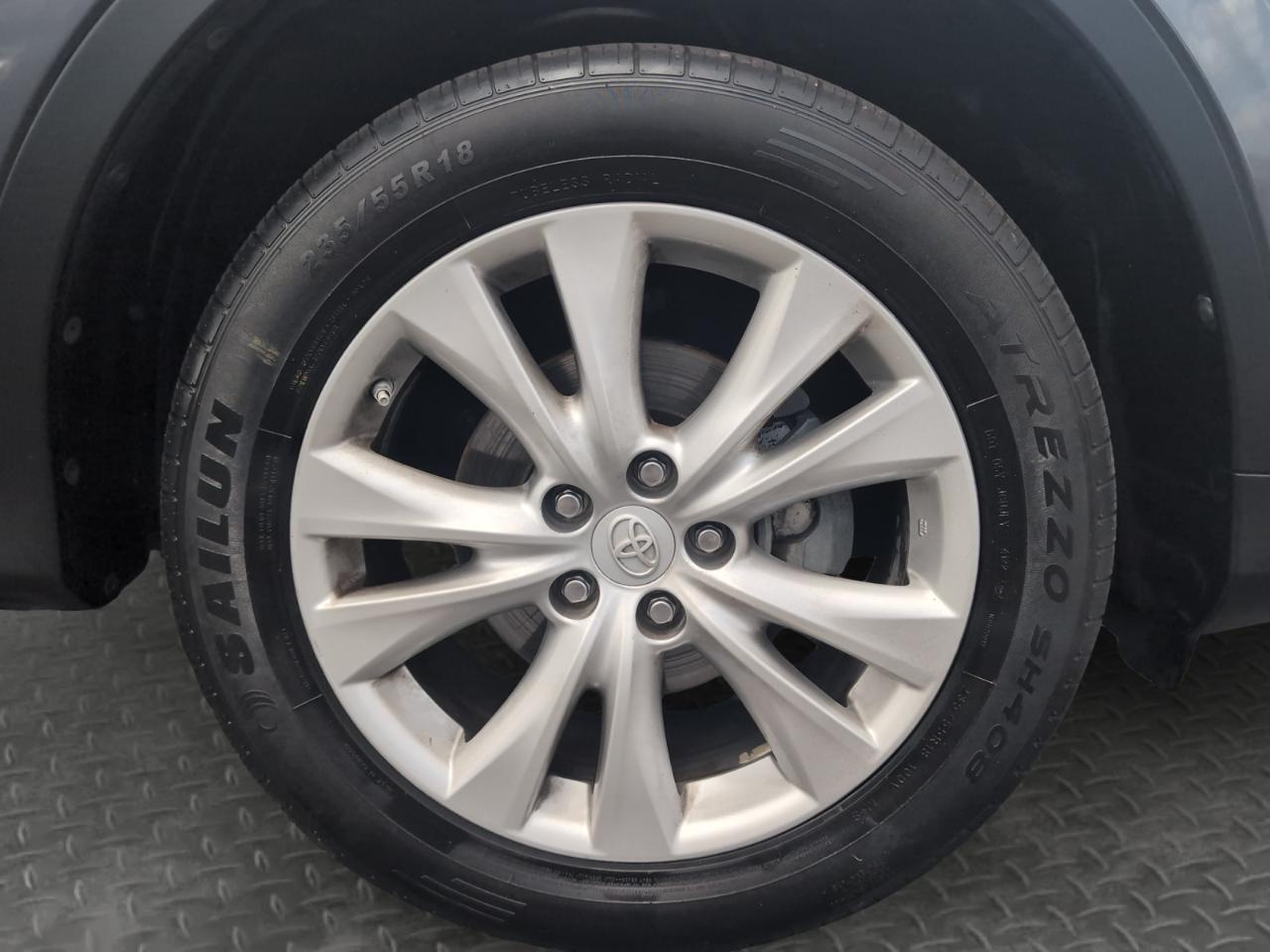 Toyota RAV4  2015