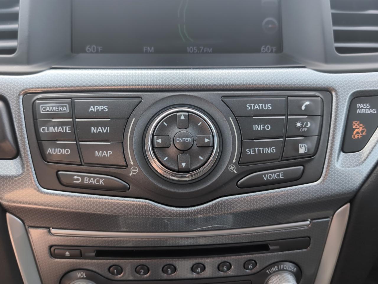 Nissan Pathfinder 4x4 SL 2018