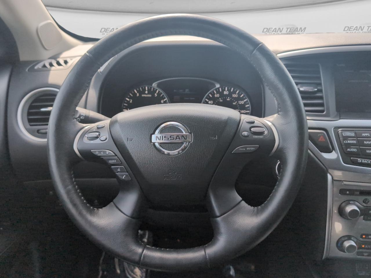 Nissan Pathfinder 4x4 SL 2018
