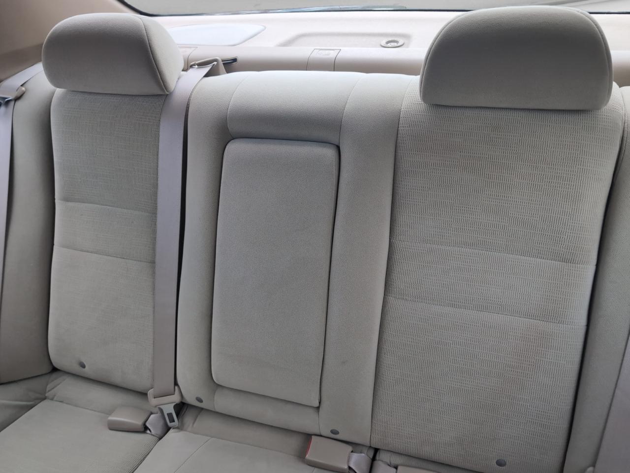 Honda Accord Sdn LX V6 AT 2006