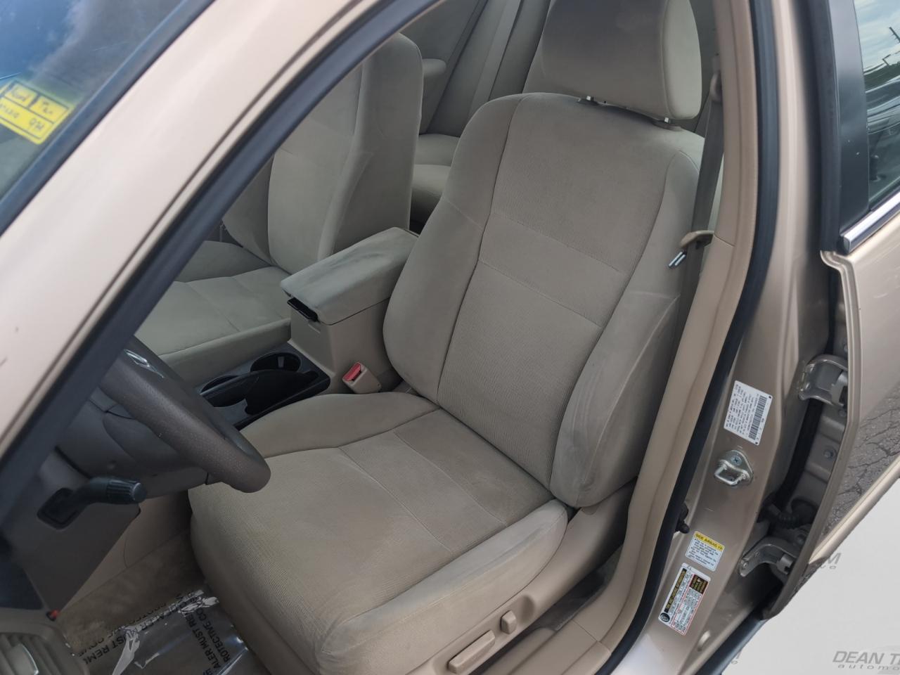 Honda Accord Sdn LX V6 AT 2006