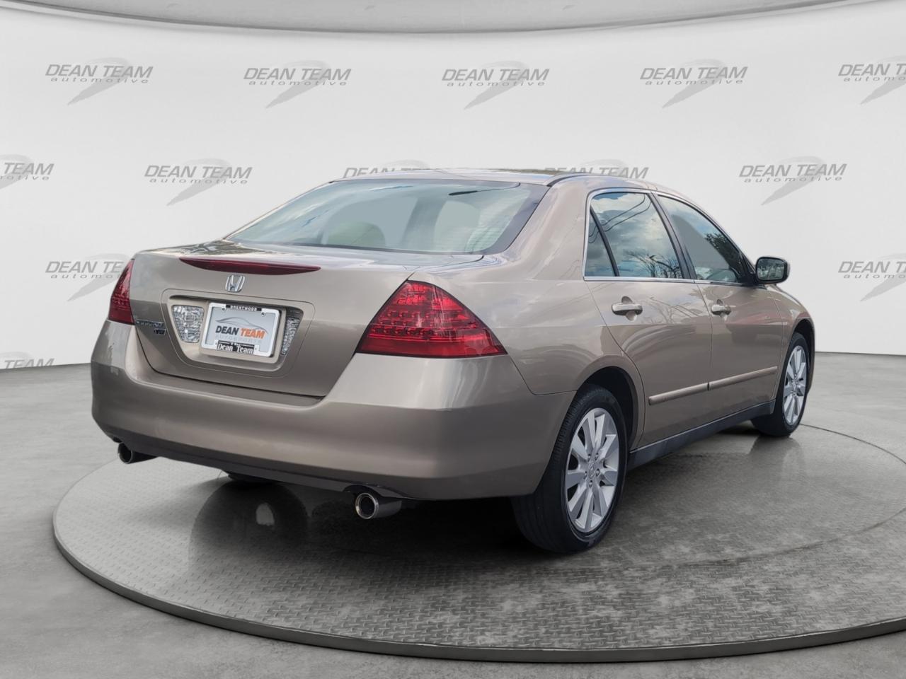 Honda Accord Sdn LX V6 AT 2006