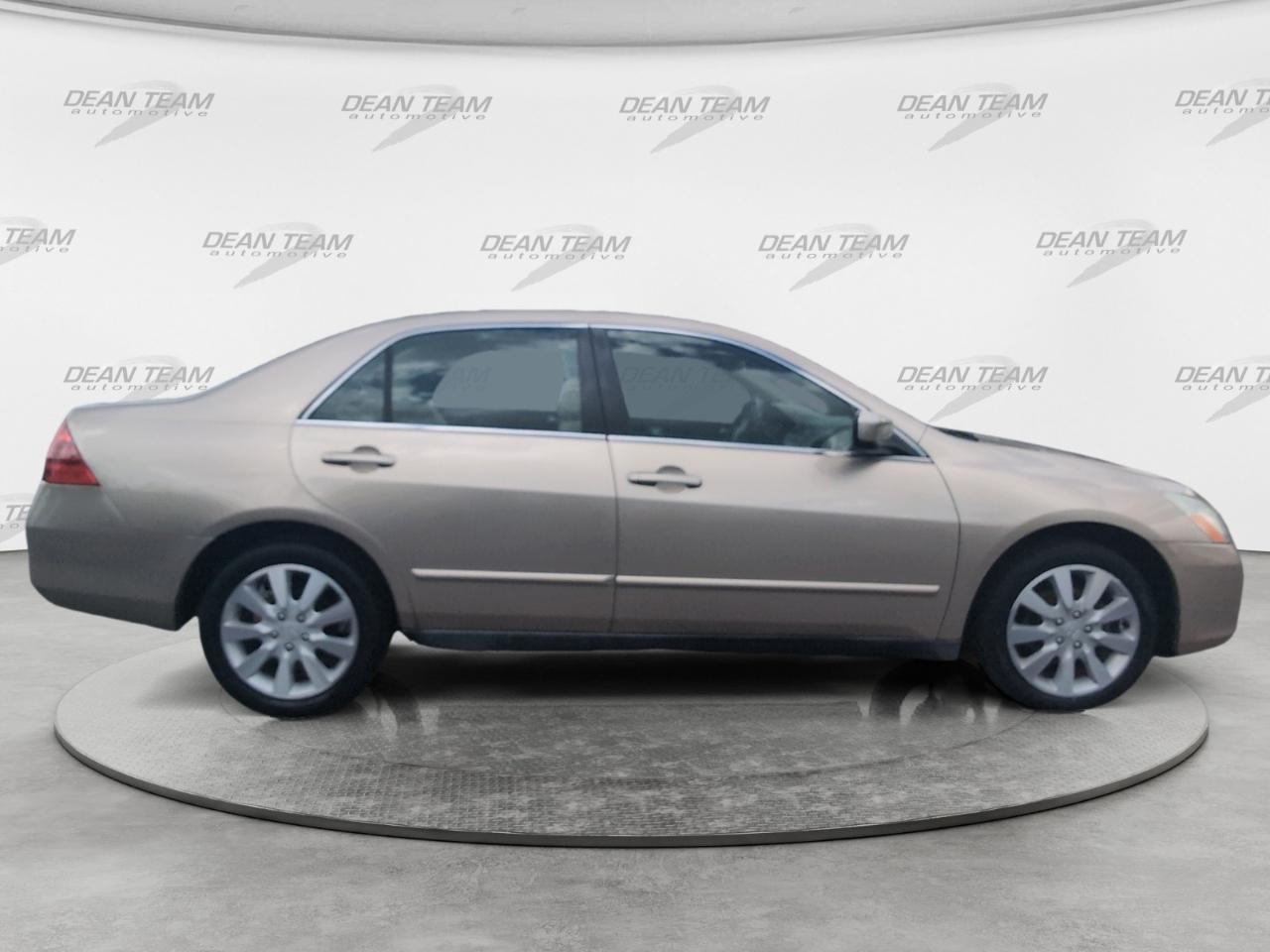 Honda Accord Sdn LX V6 AT 2006