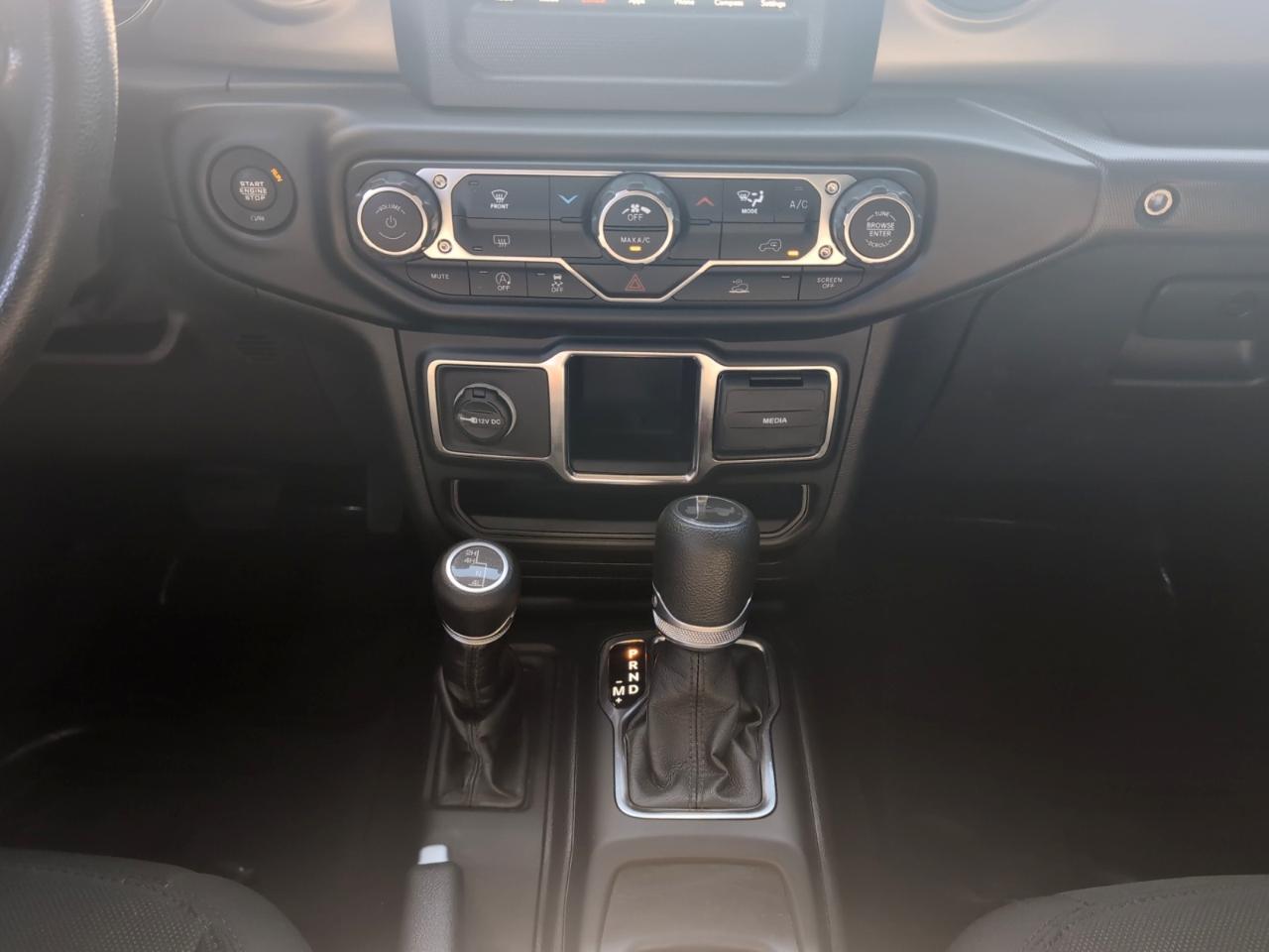 Jeep Wrangler Unlimited Sport 4x4 2022