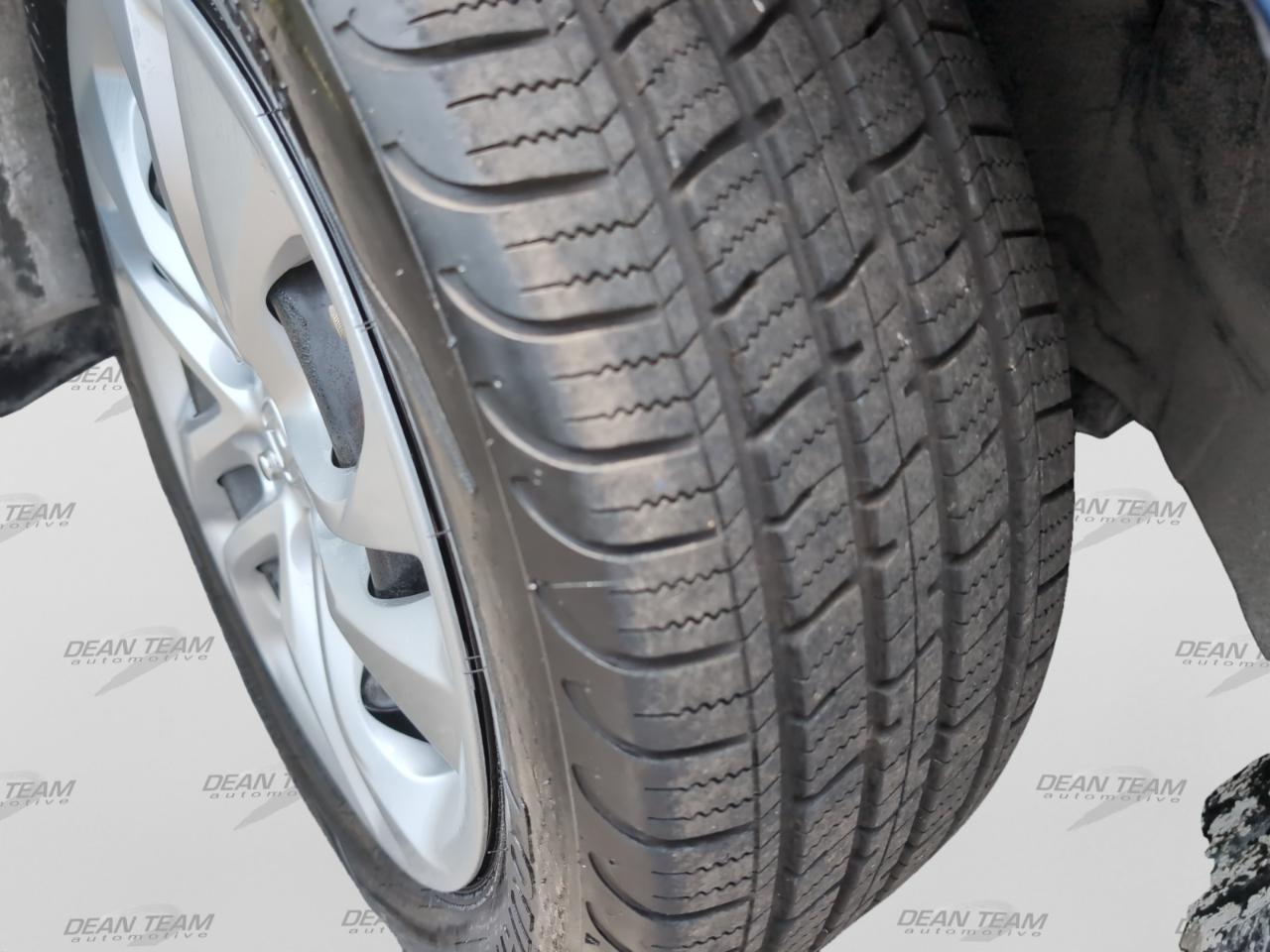 Honda Civic Coupe 2dr CVT LX 2015