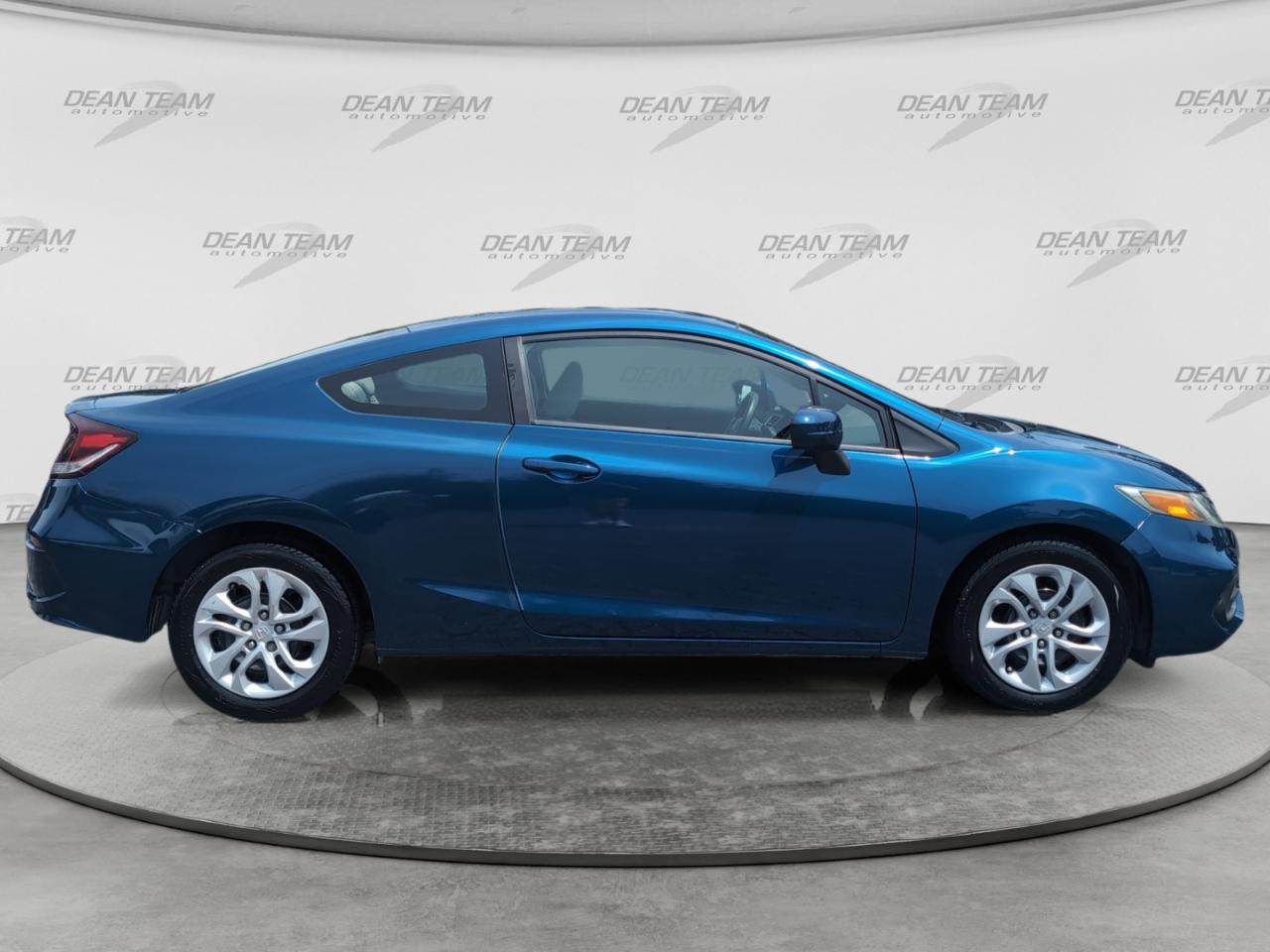 Honda Civic Coupe 2dr CVT LX 2015