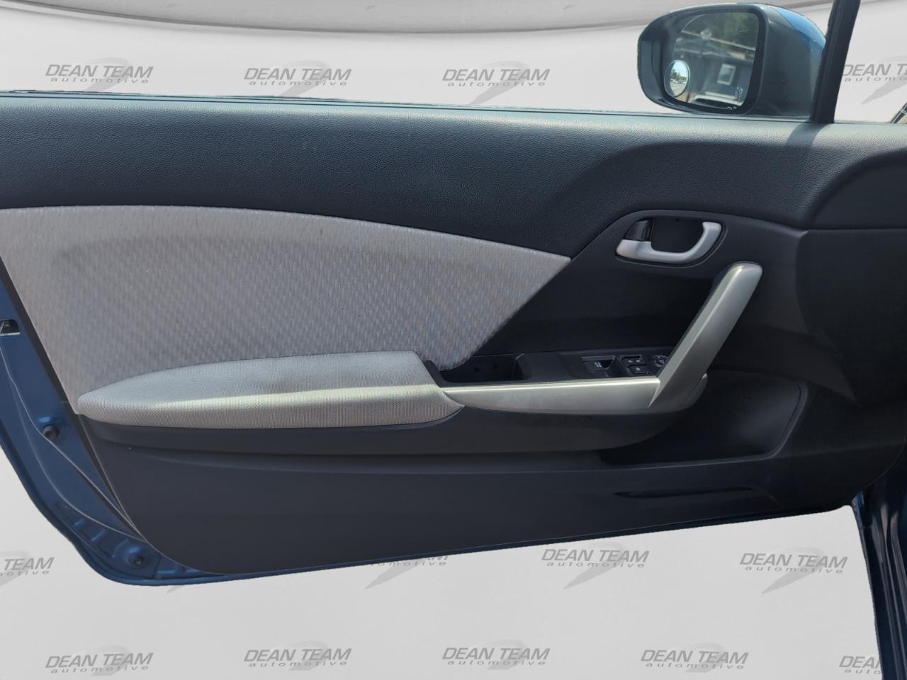 Honda Civic Coupe 2dr CVT LX 2015